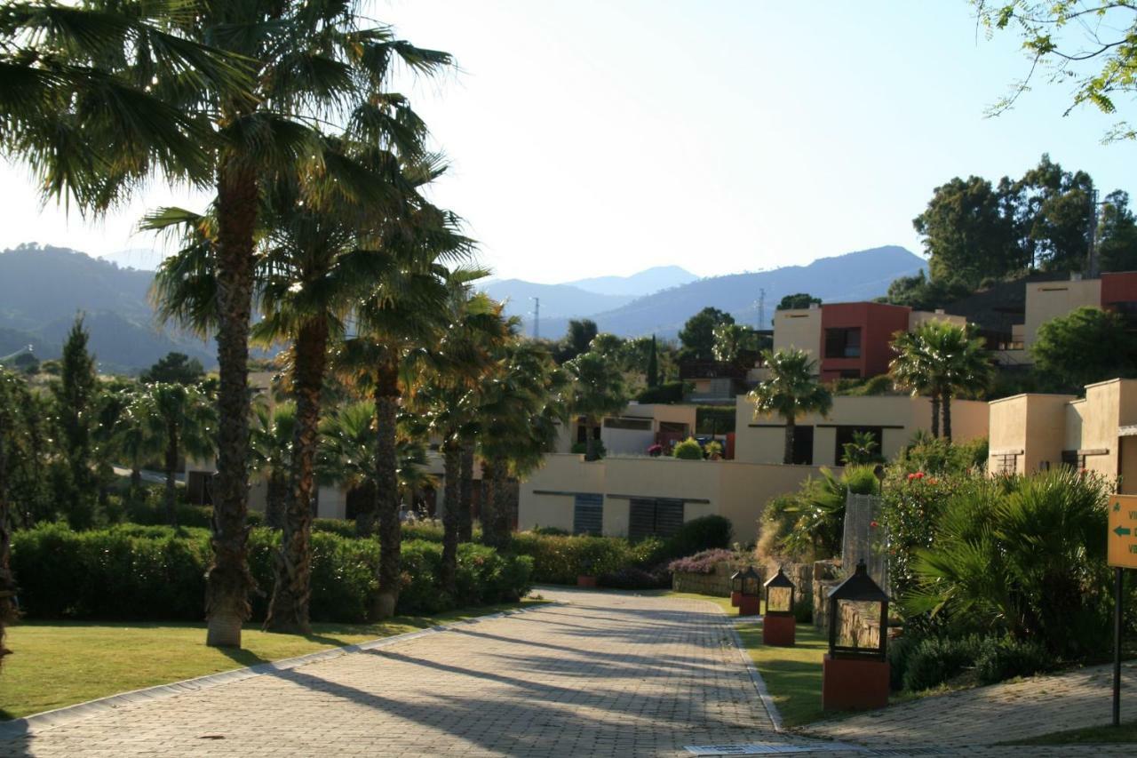Apartamento En Magnifico Resort - Parque Botanico Estepona Eksteriør bilde
